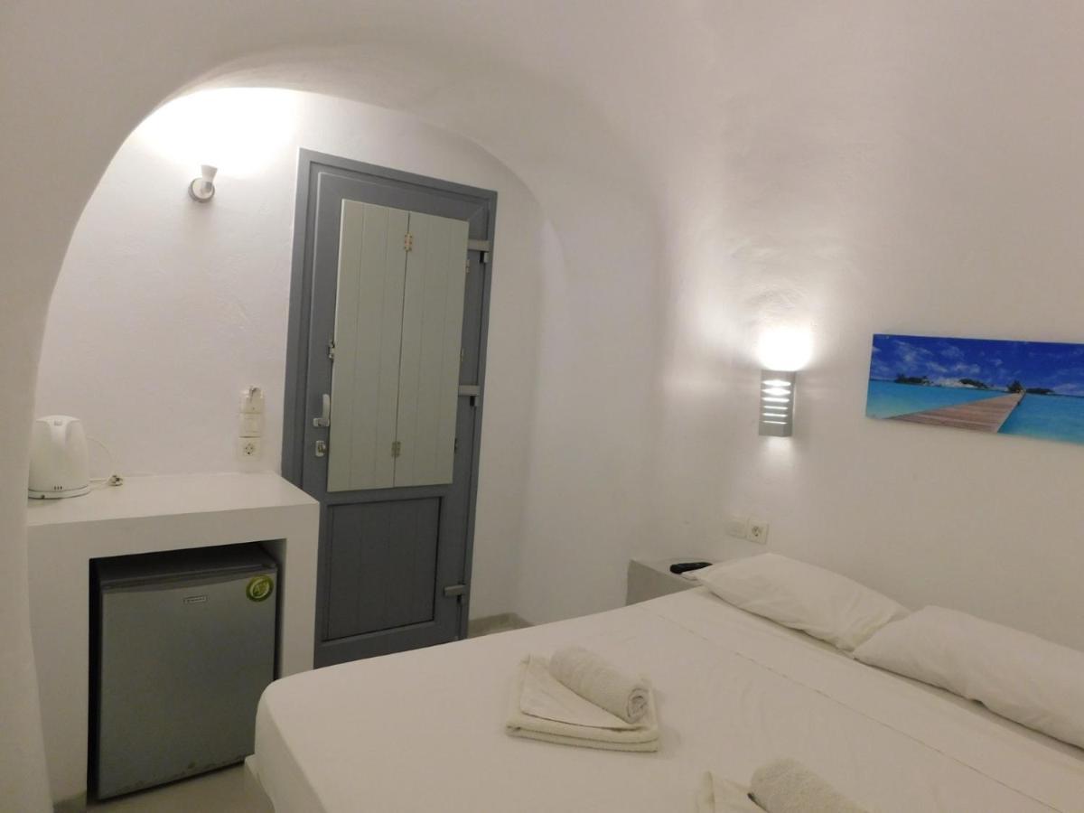 Calm Center Rooms Fira  Dış mekan fotoğraf